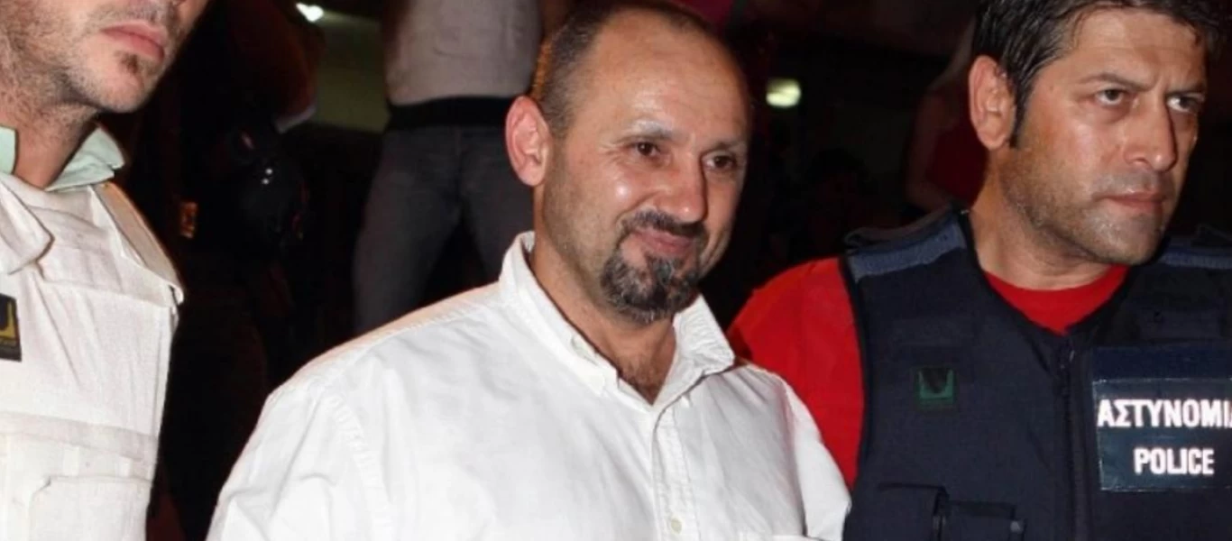 Πάτρα: Στο νοσοκομείο μεταφέρθηκε για 8η φορά ο βαρυποινίτης Ν.Παλαιοκώστας (βίντεο)